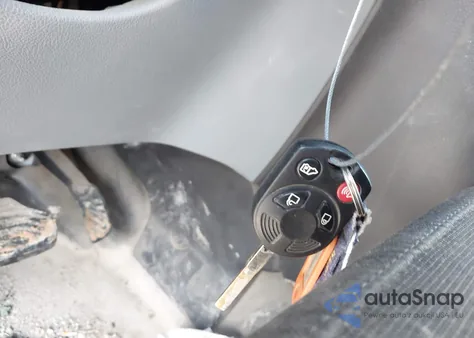 2019 Ford Transit-250 z USA, uszkodzony, nr VIN 1FTYR1YM5KKB01872